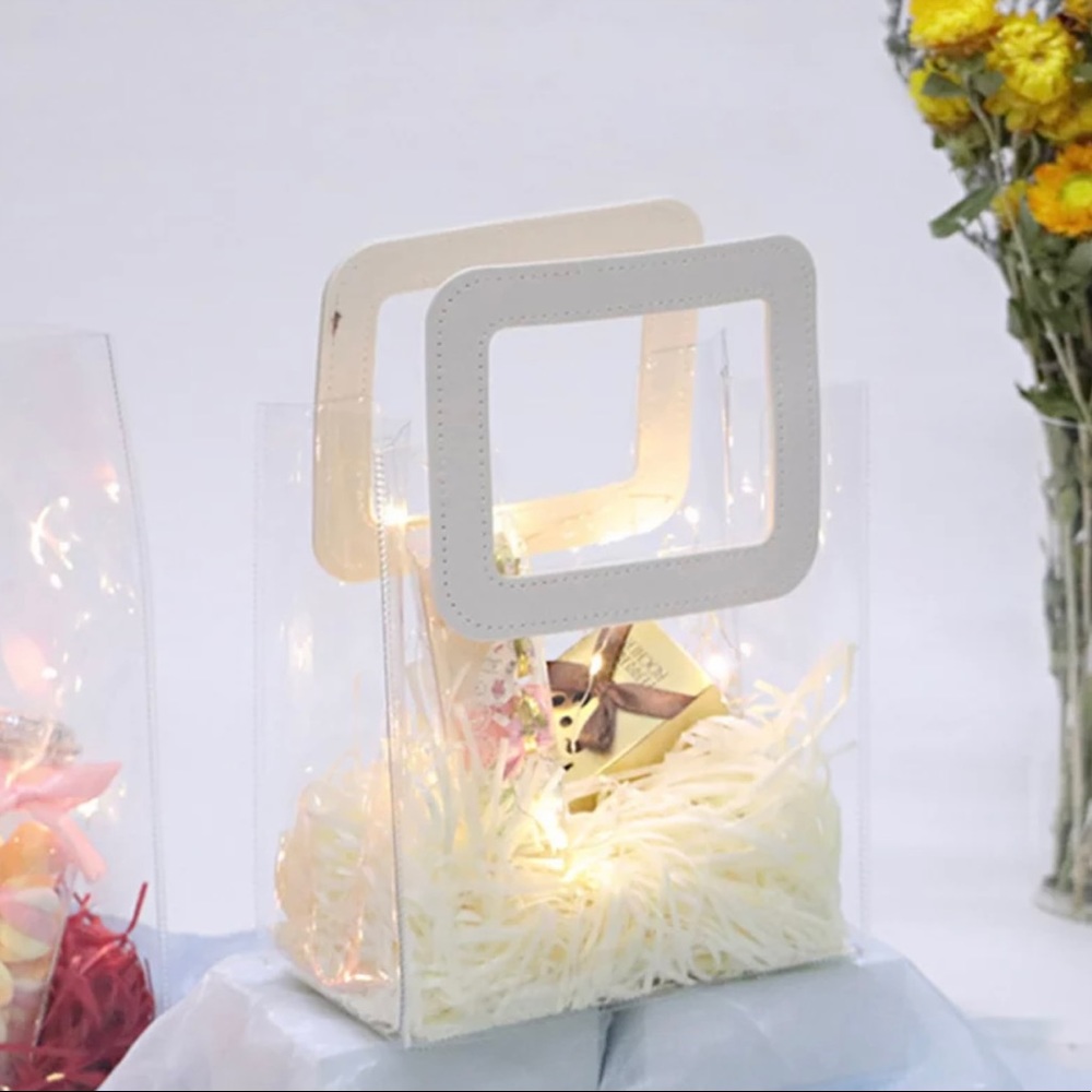 20 Plastic Gift Bags With Handles